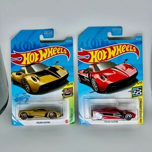 Hot Wheels Pagani Lot Of 2x - HW Exotics ‘17 Pagani Huayra Roadster Yellow & Red